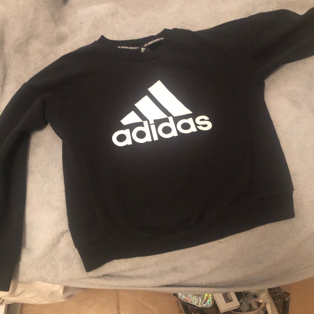 Adidas sweater! Great quality!